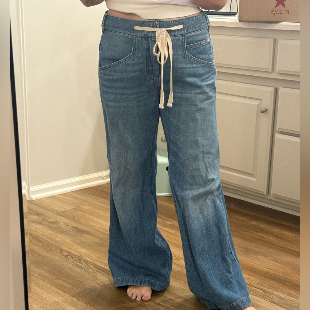Pilcro Blue Wide Leg Jeans with Cream Drawstring